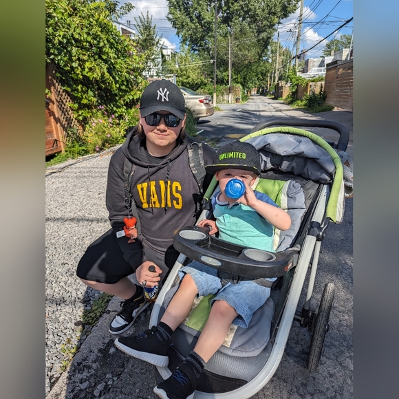 Meet your Posher, Rob😊 - Picture 3 of 9